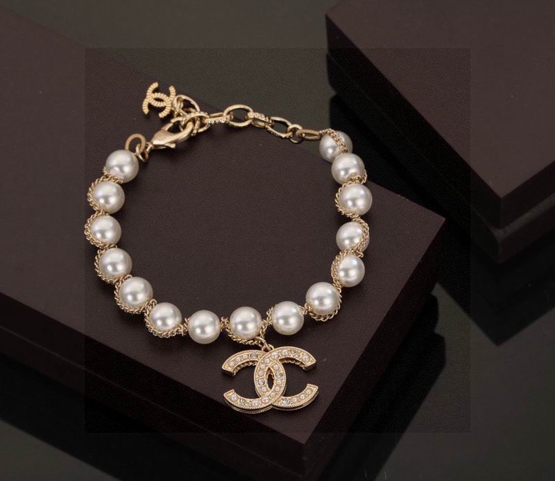 Chanel Suits 03yxs31
